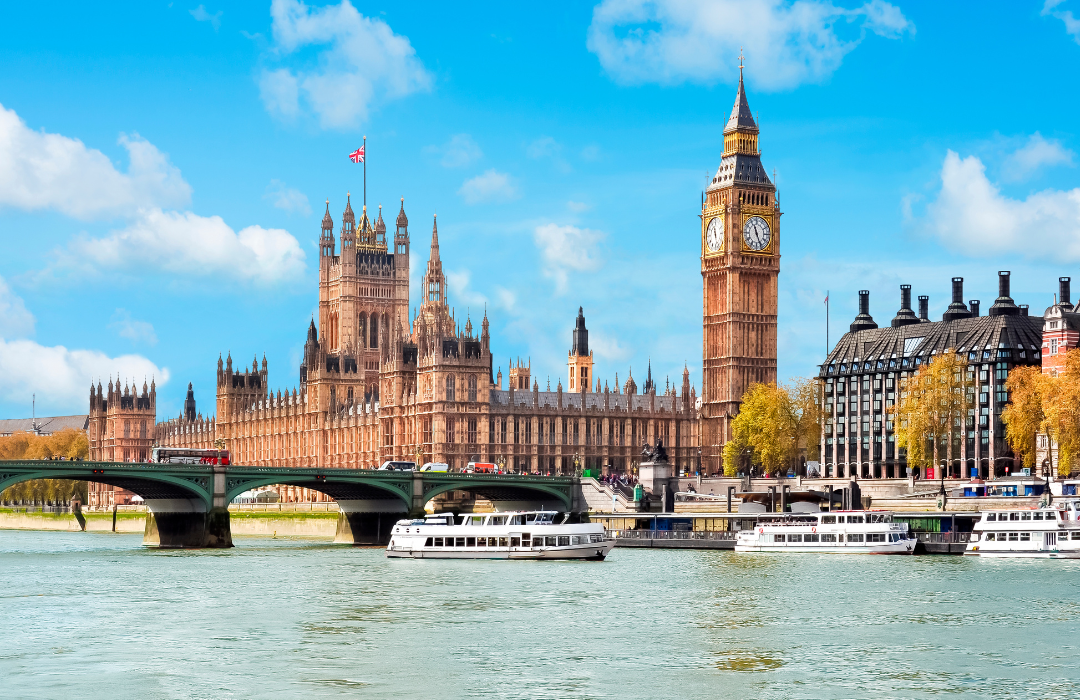 alt="HR services for small businesses in Ken, London and Southeast"